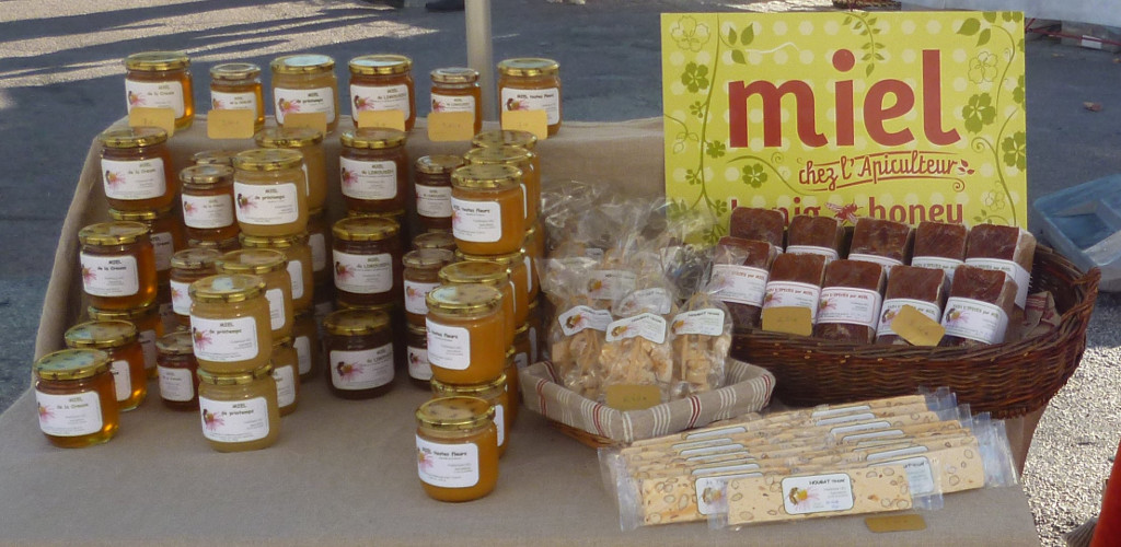 Hel_Fredrique_banc_marché