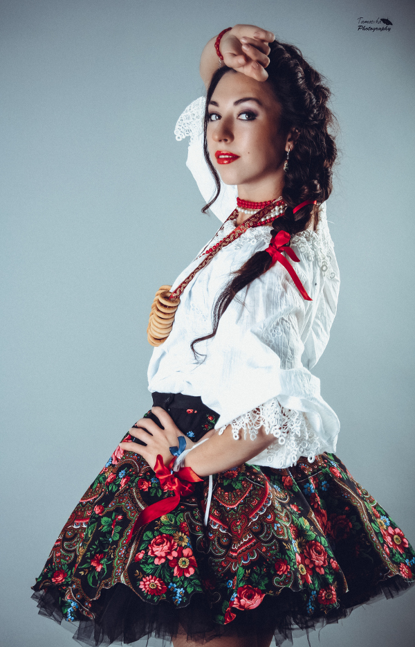 DINER CONCERT avec TIANA LORIS chanteuse Russe